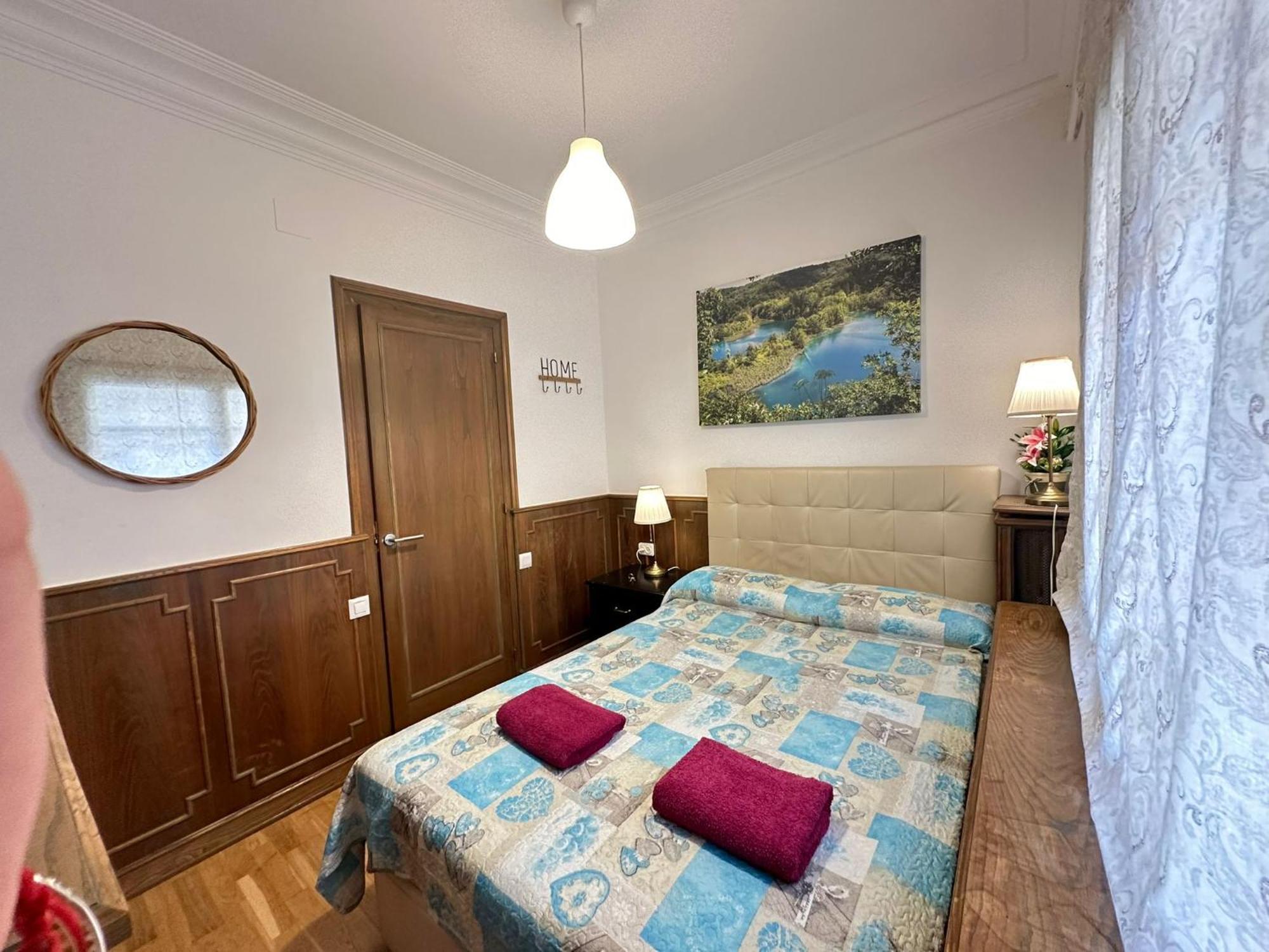 Alojamiento Nuevo Balmes Barcelona Exterior photo