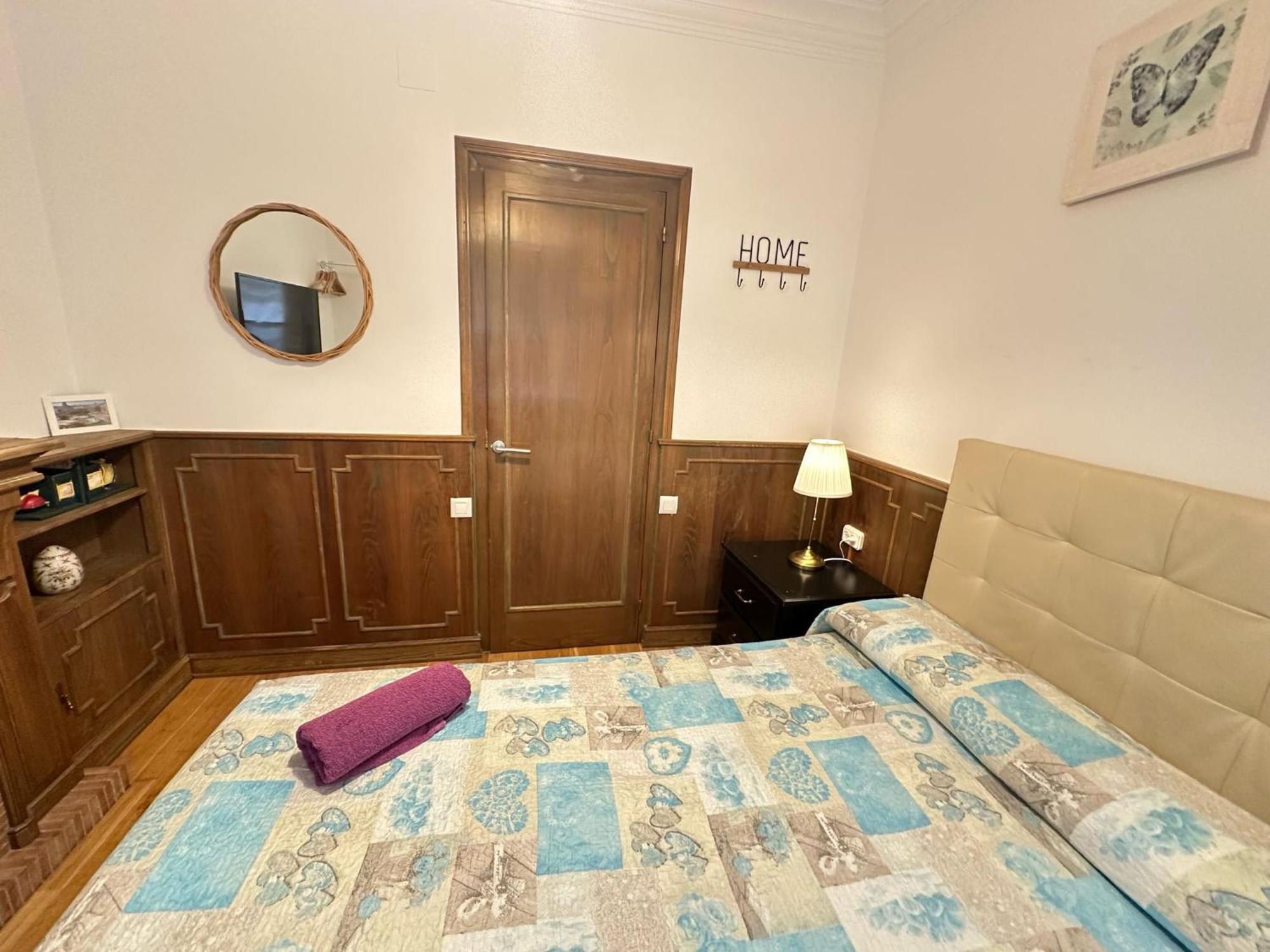 Alojamiento Nuevo Balmes Barcelona Exterior photo